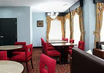 Red Roof & Detroit - Melvindale/dearborn 2*